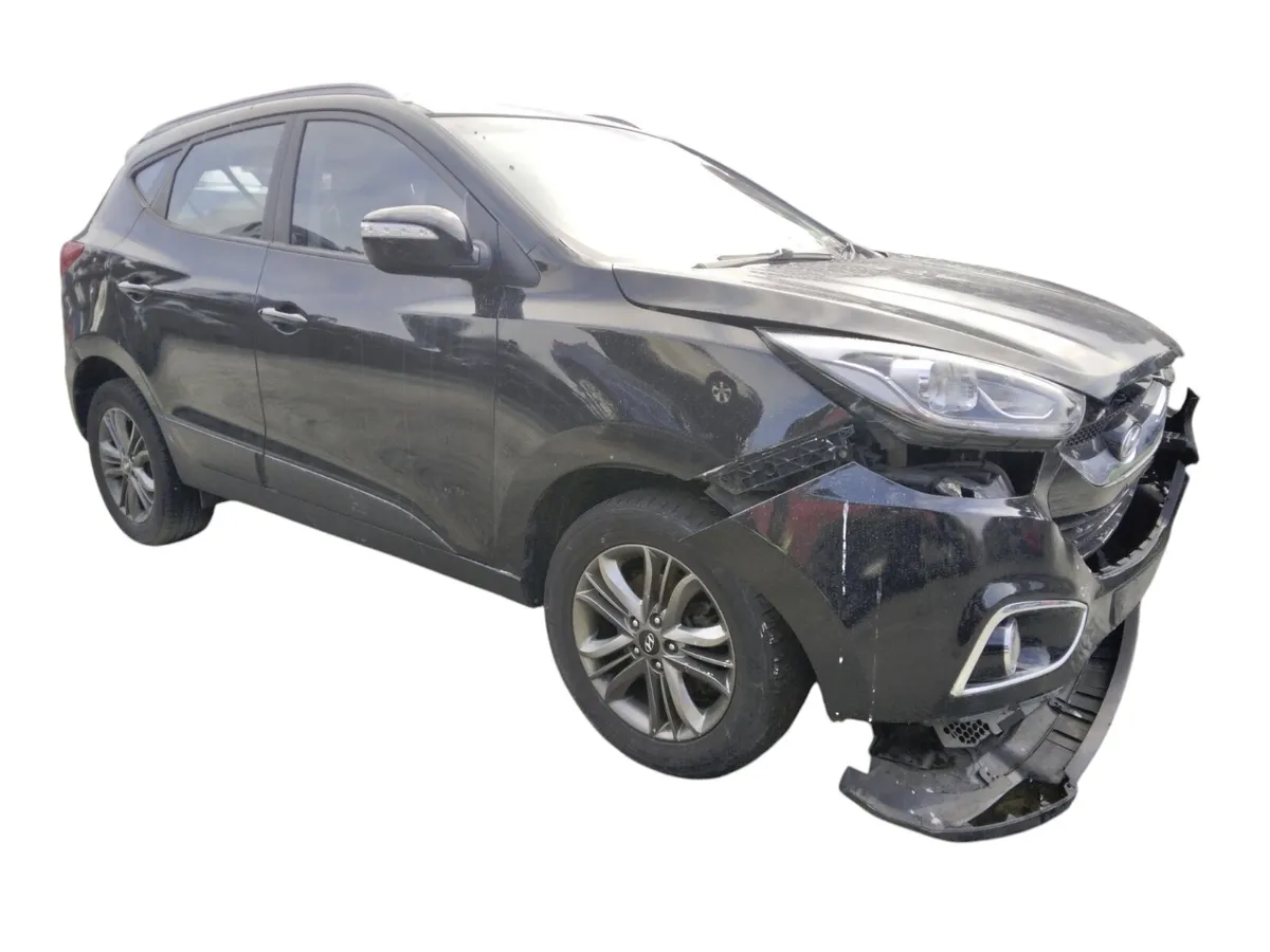 2013 HYUNDAI IX35 Breaking/Dismantling - Image 1