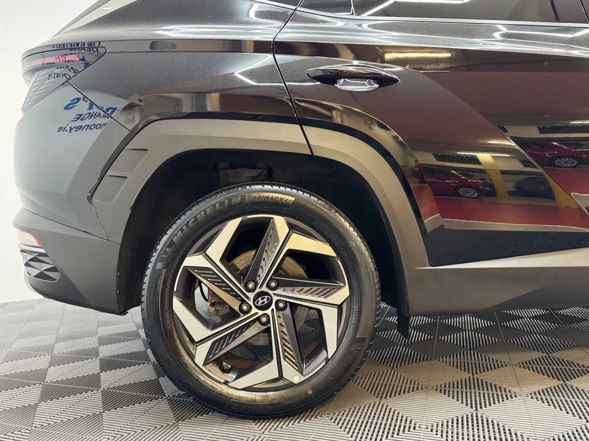 Hyundai Tucson 2WD Executive Plus HEV Auto - Image 4