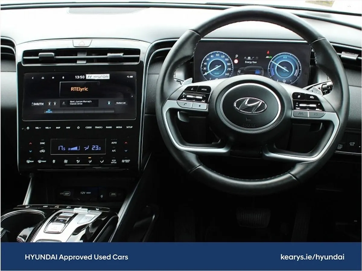 Hyundai Tucson Executive Plus - Hybrid - 1.6 - Lo - Image 4