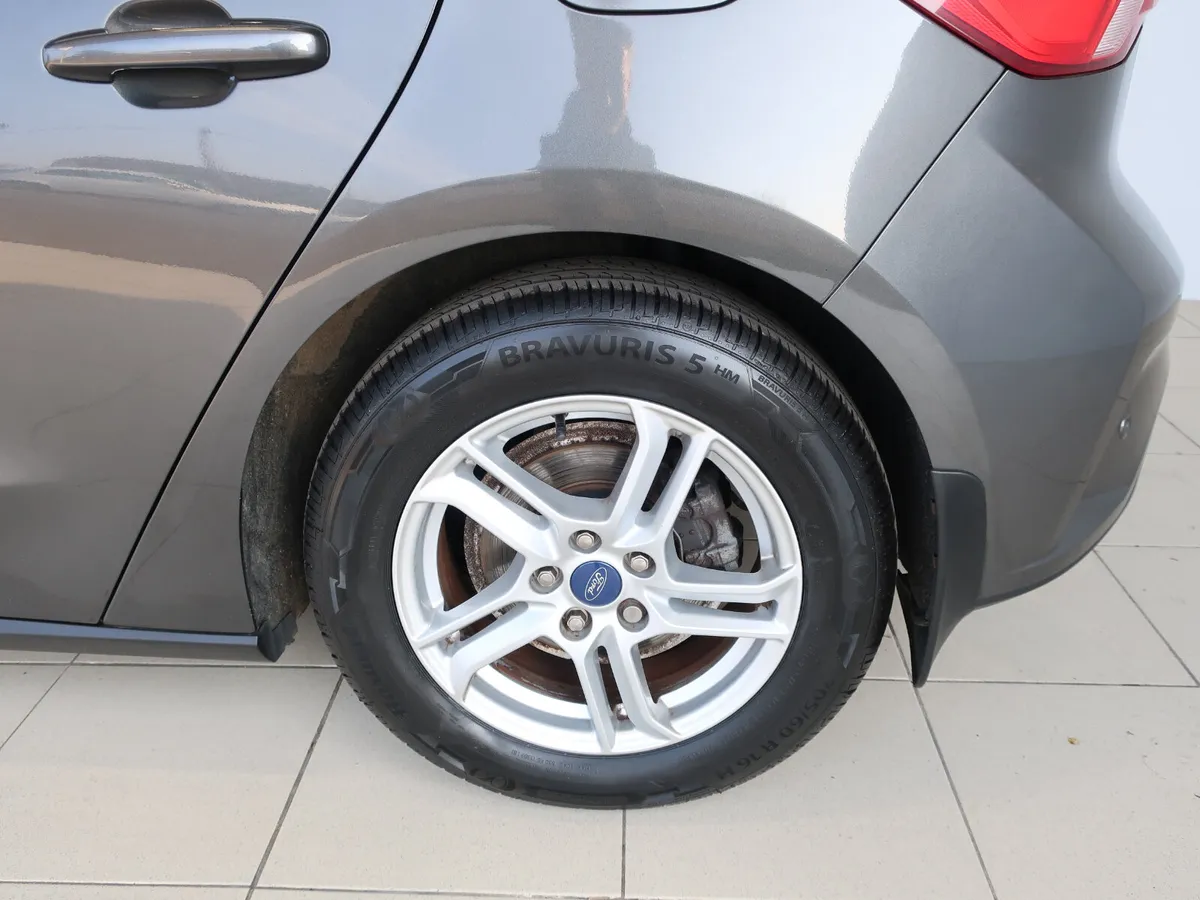 2021 Ford Focus 1.5L DSL 120PS M6 5DR - Image 4