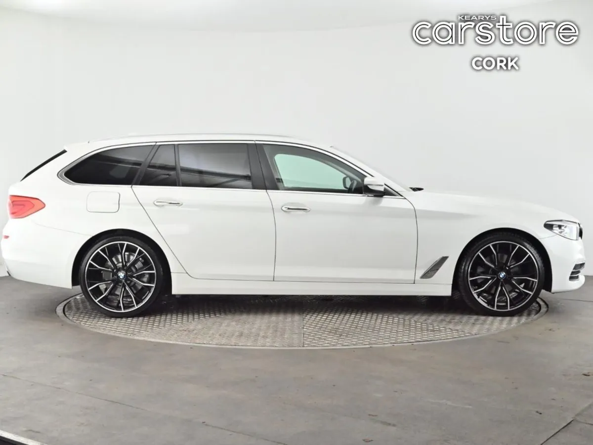 BMW 5 Series 520d SE Auto - Image 3