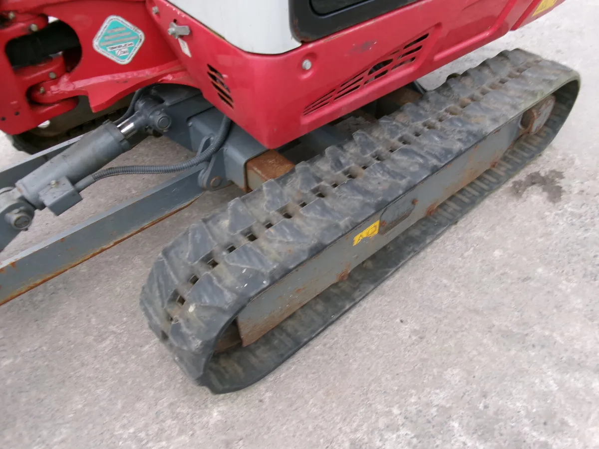 Takeuchi TB216 cab  #14004848 - Image 2