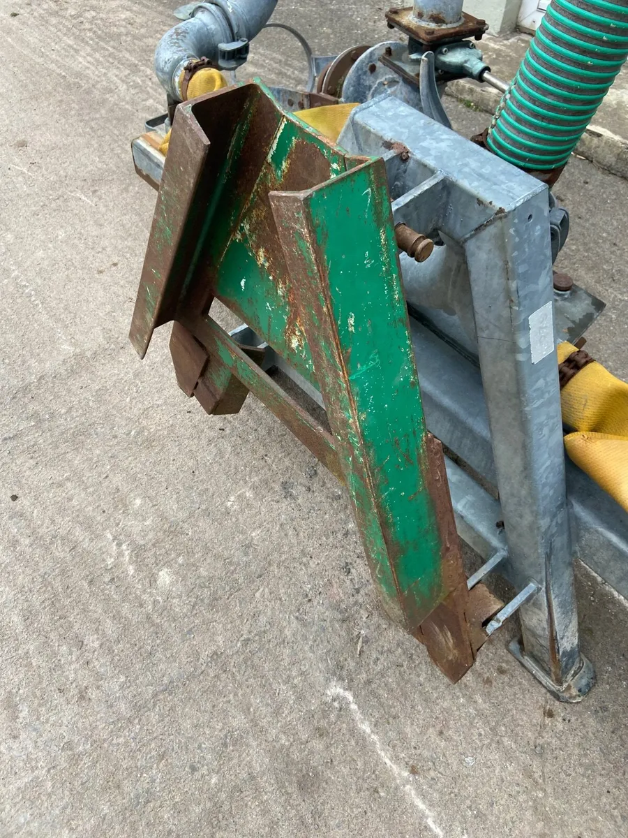 Twin spread plate - Image 2