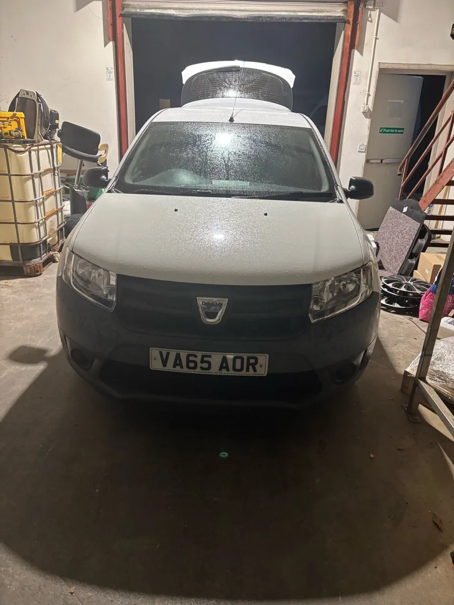 Dacia sandero - Image 2