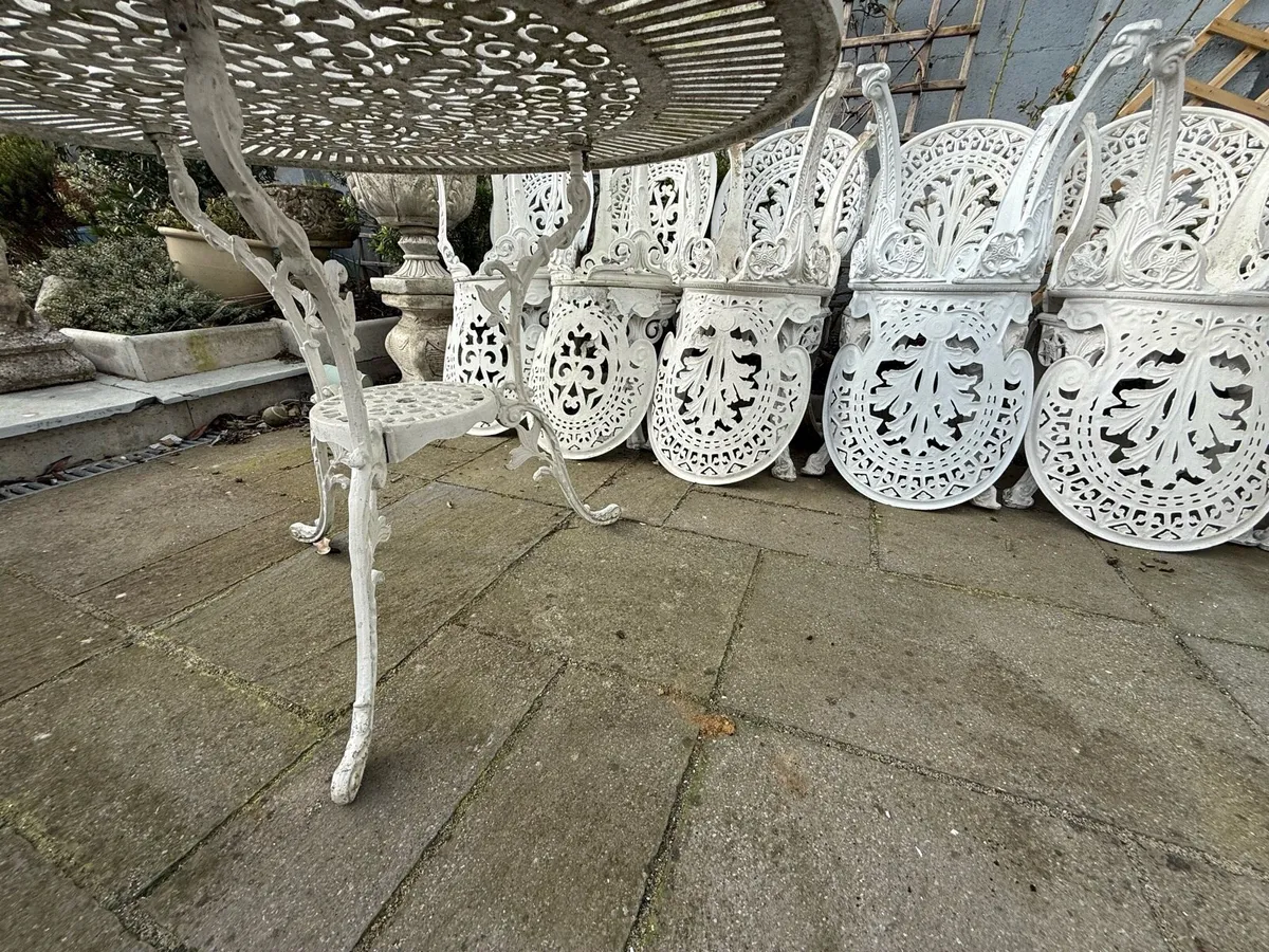 Garden chairs & Tables - Image 4