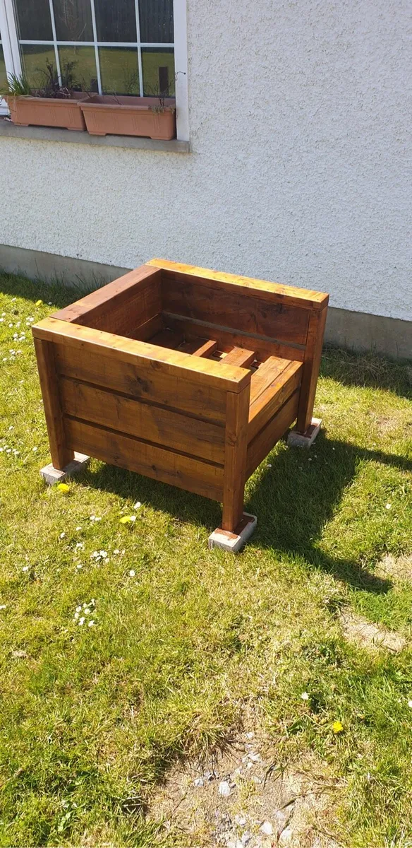 Garden Furniture - Image 4