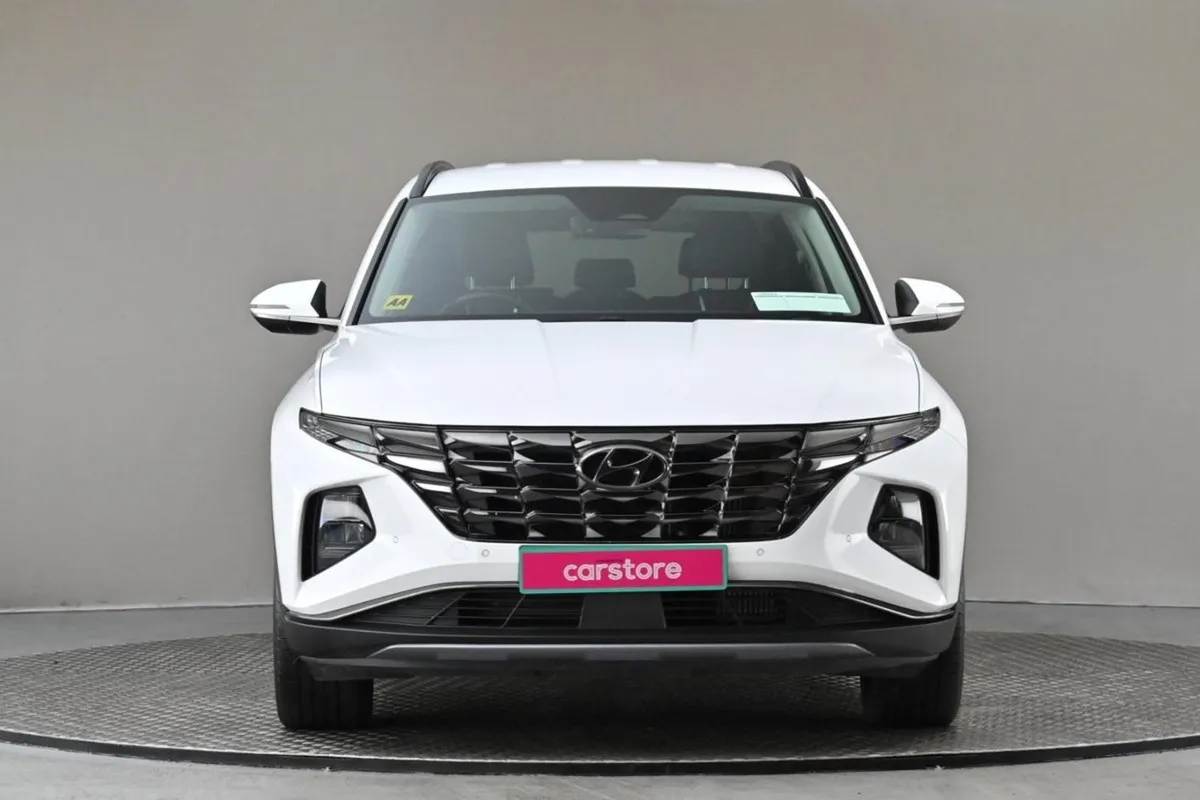 Hyundai Tucson 1.6 Executive Plus Diesel 6spd  fu - Image 2