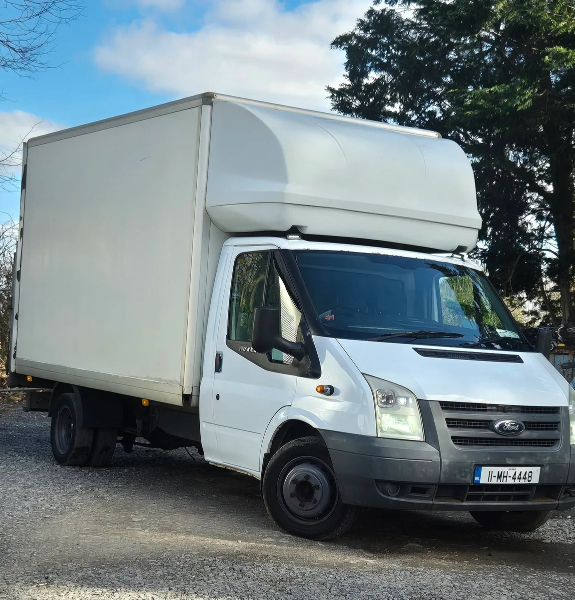 2011 FORD TRANSIT LUTON & LIFT 2.4 TRW NEW DOE 26 - Image 2