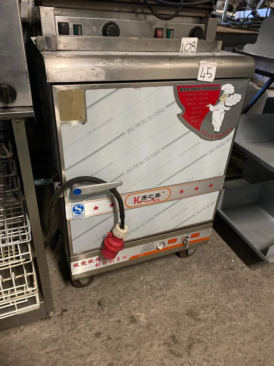 Equip closing down sale