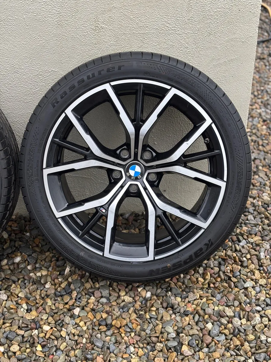 G30 LCI M-Sport Genuine Alloys - Image 2