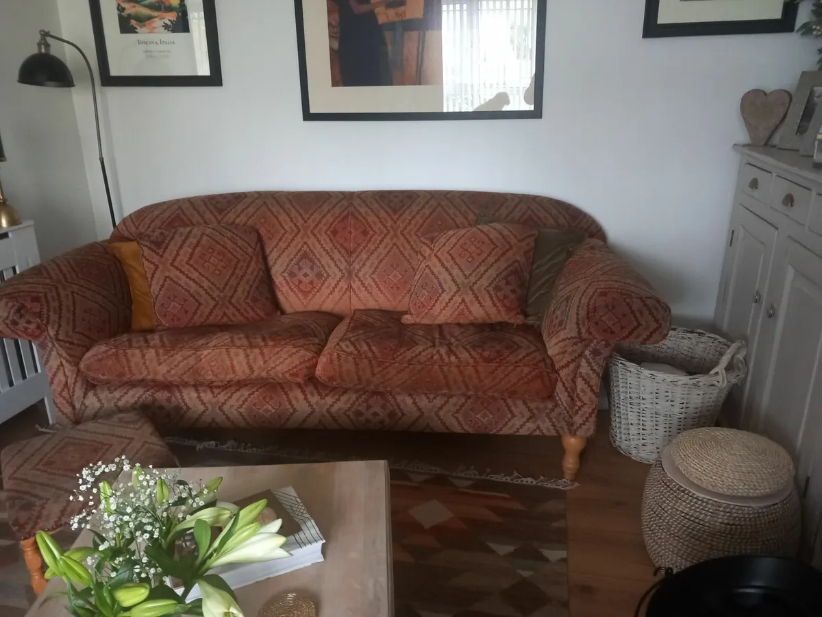 Bespoke Chesterfield Sofa & Foot Stool For Sale - Image 3