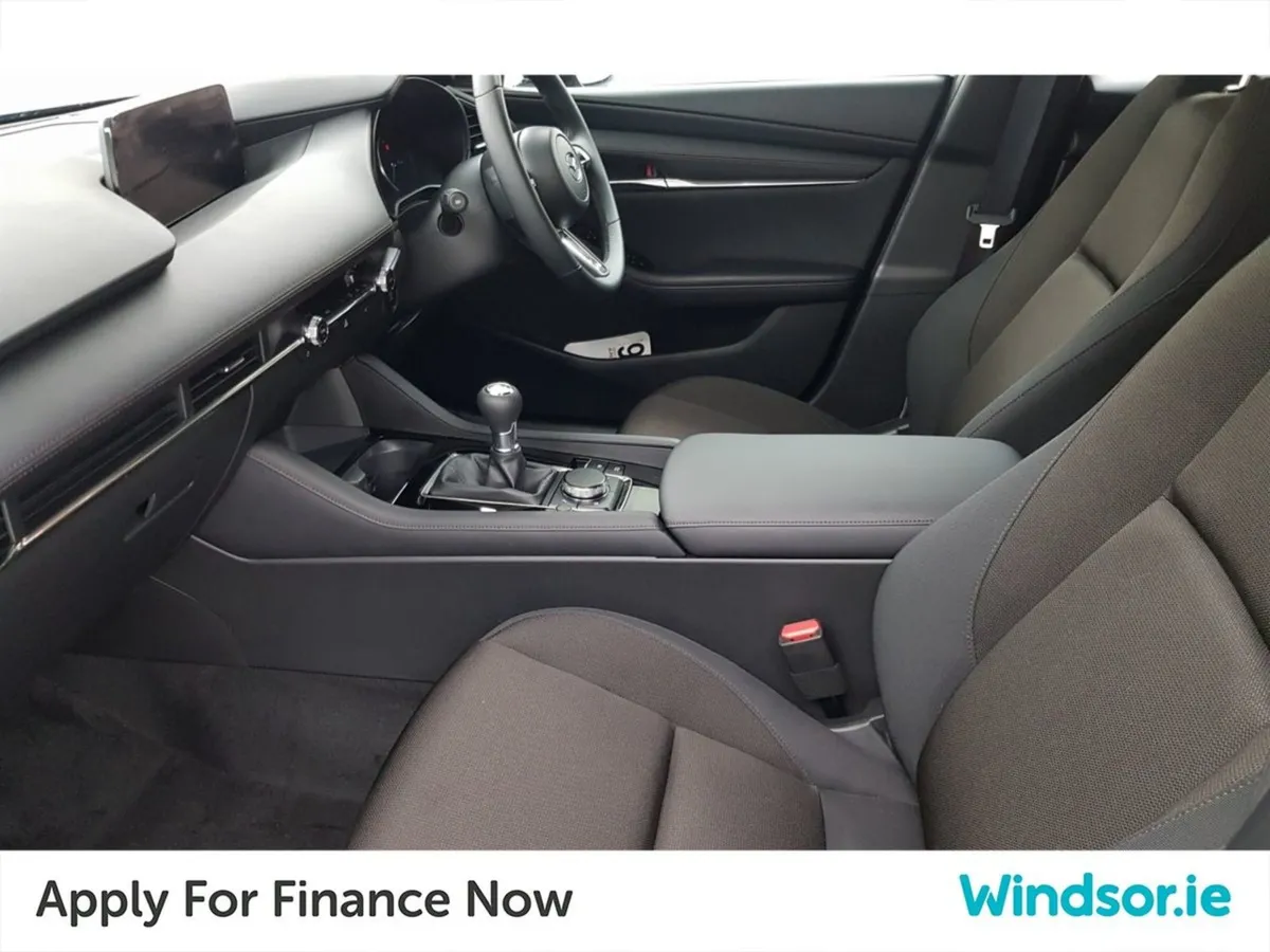 Mazda 3 2.0l E-skyactiv G 122ps 6MT Centre-line - Image 4