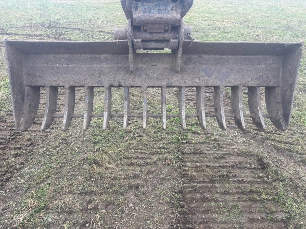 Stone rake - Image 1