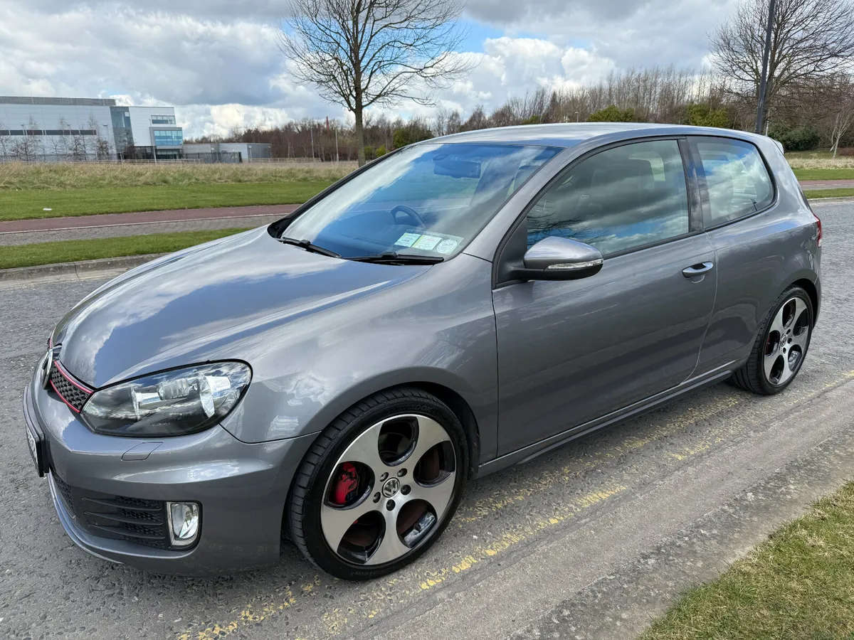 2.0 GTI DSG **ONE OWNER** LOW MILEAGE IRISH CAR** - Image 3