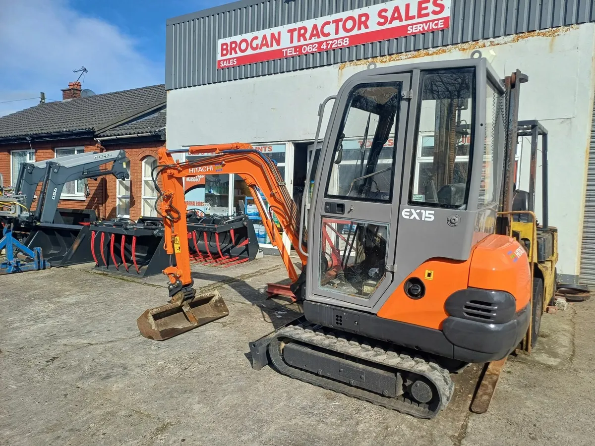 Selection of Tractors For Sale - Image 3