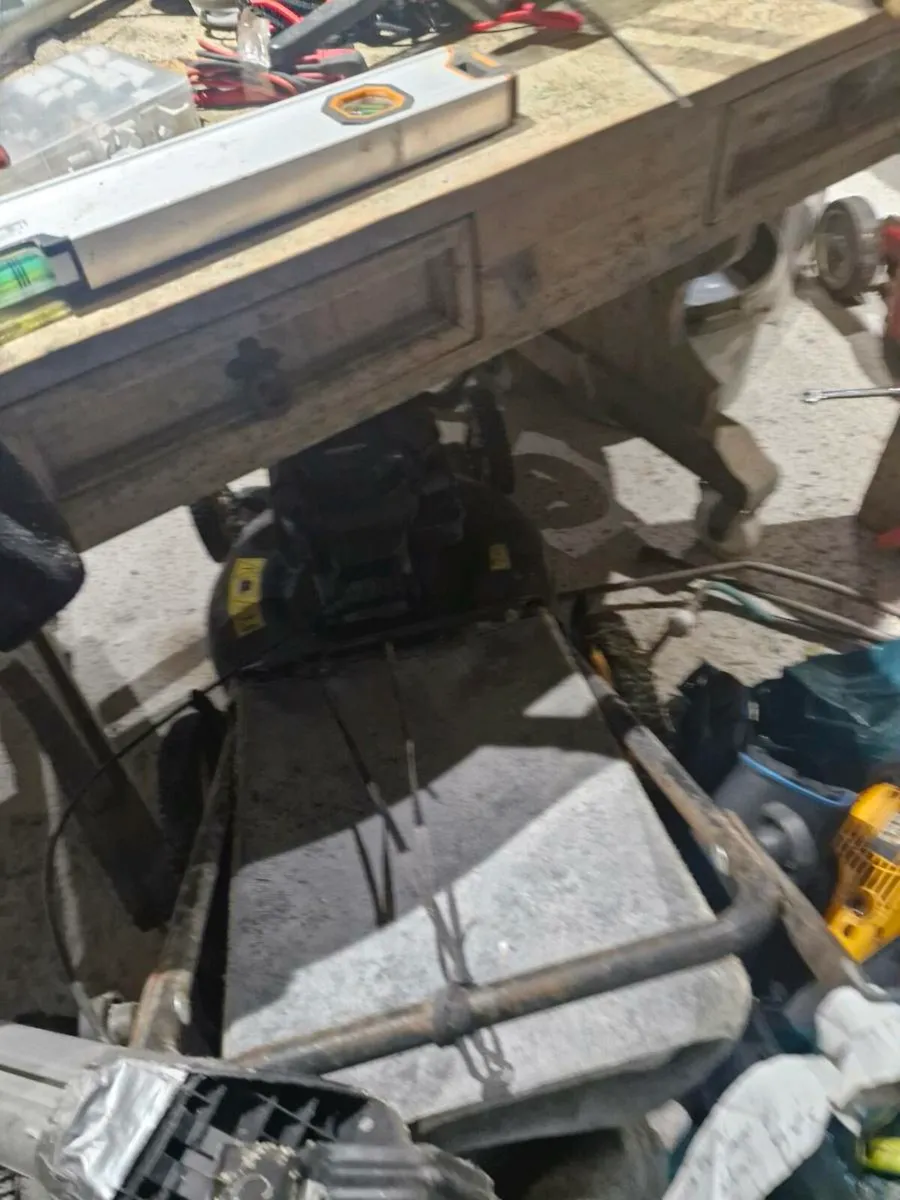 3 lawnmower - Image 1