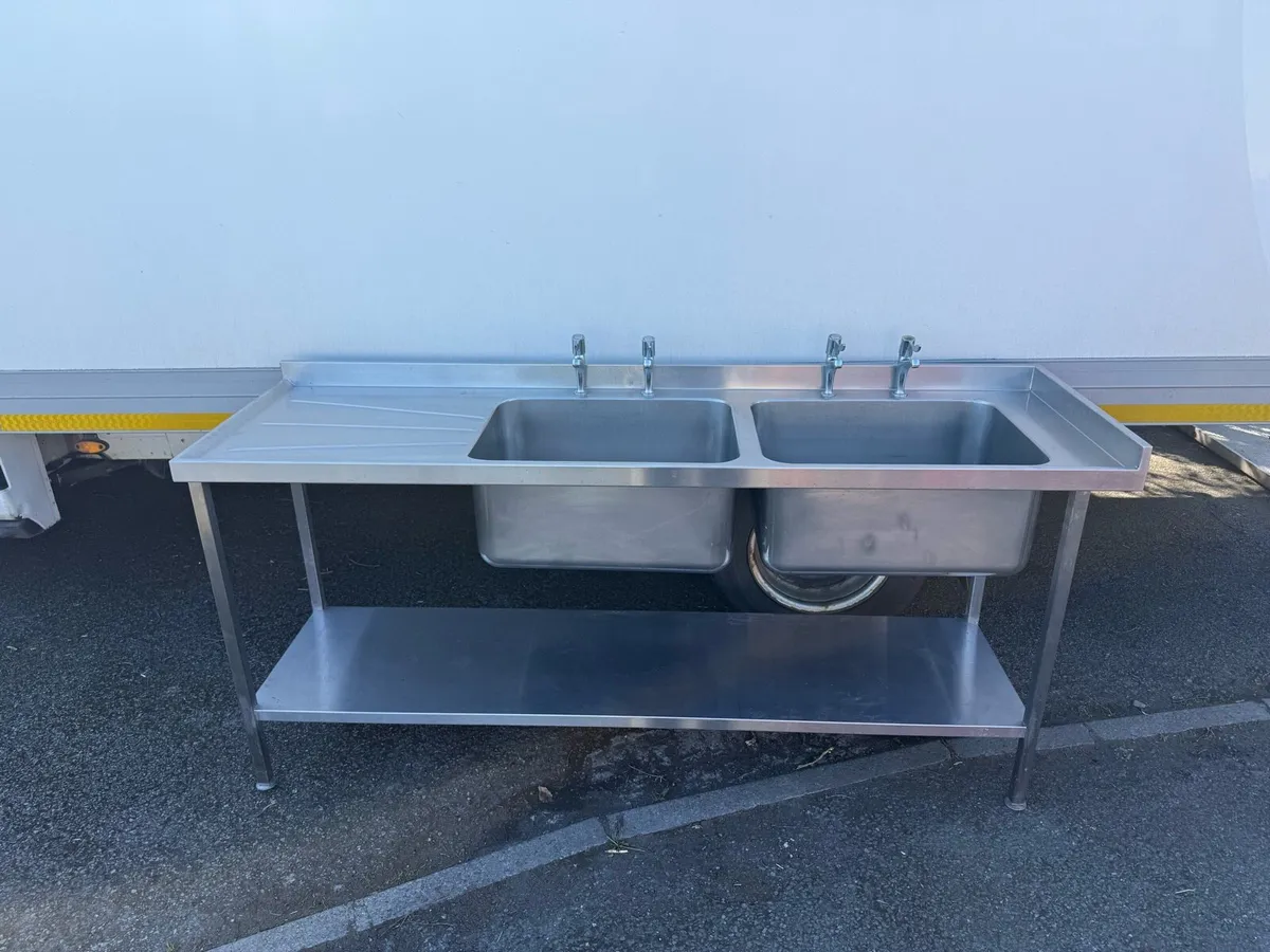 Double stainless steel sink - Image 1