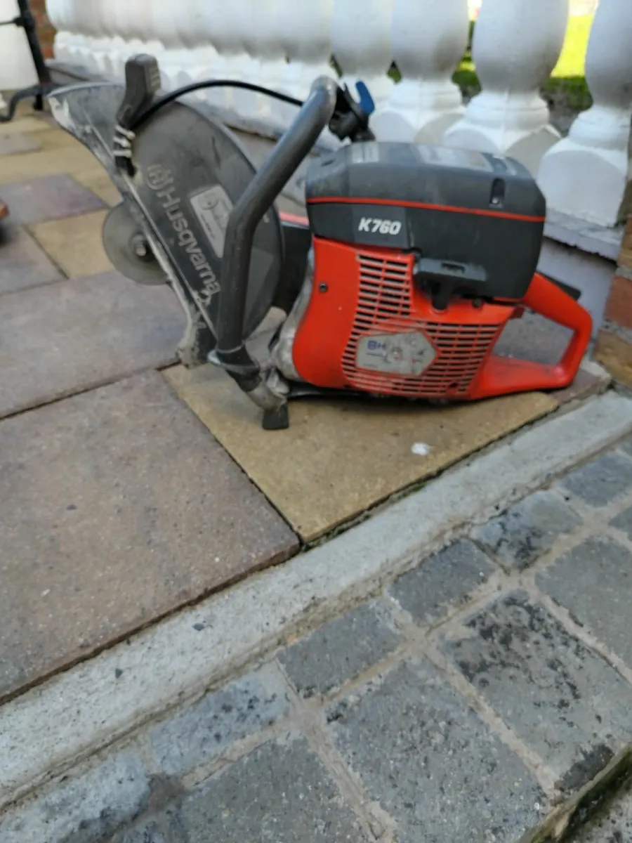 Husqvarna consaw