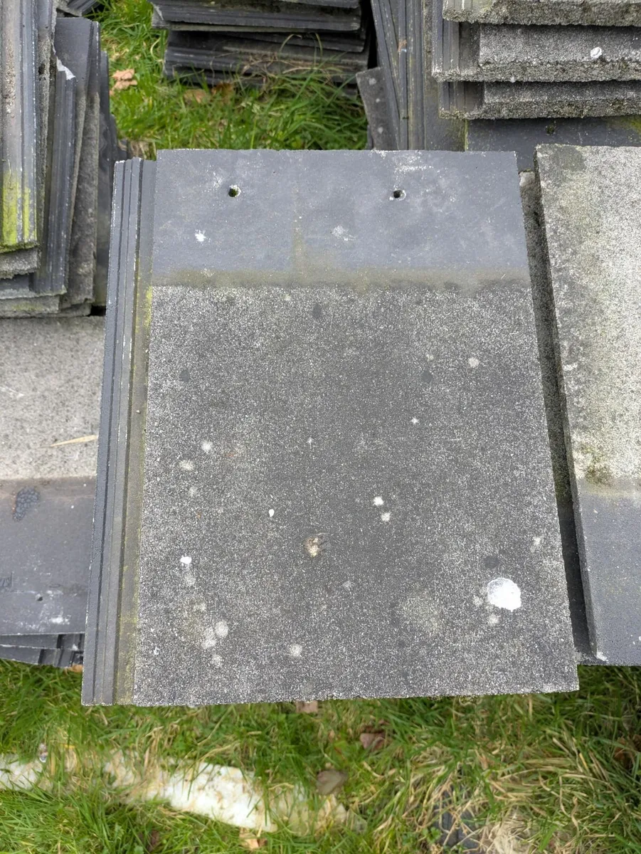 Concrete flat roof tiles - Image 1
