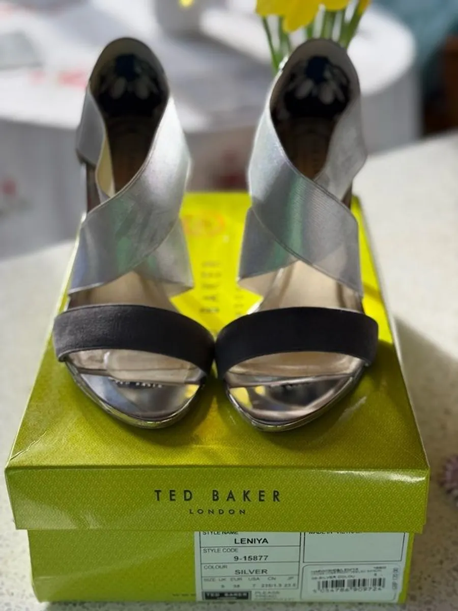 shoes - Image 1