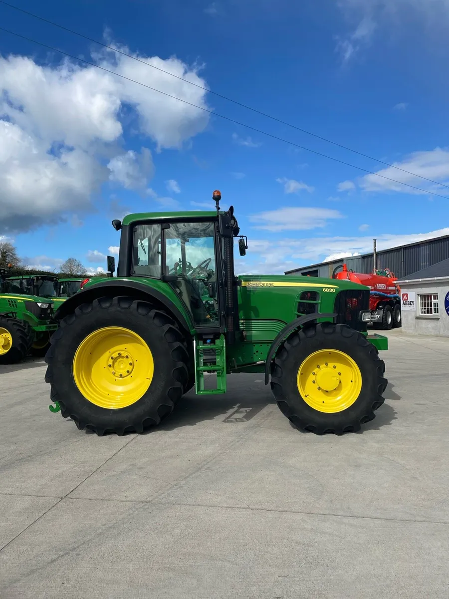 John Deere 6830 - Image 1