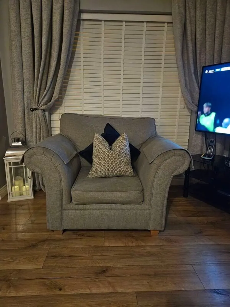 Aquaclean Sofa - Image 2