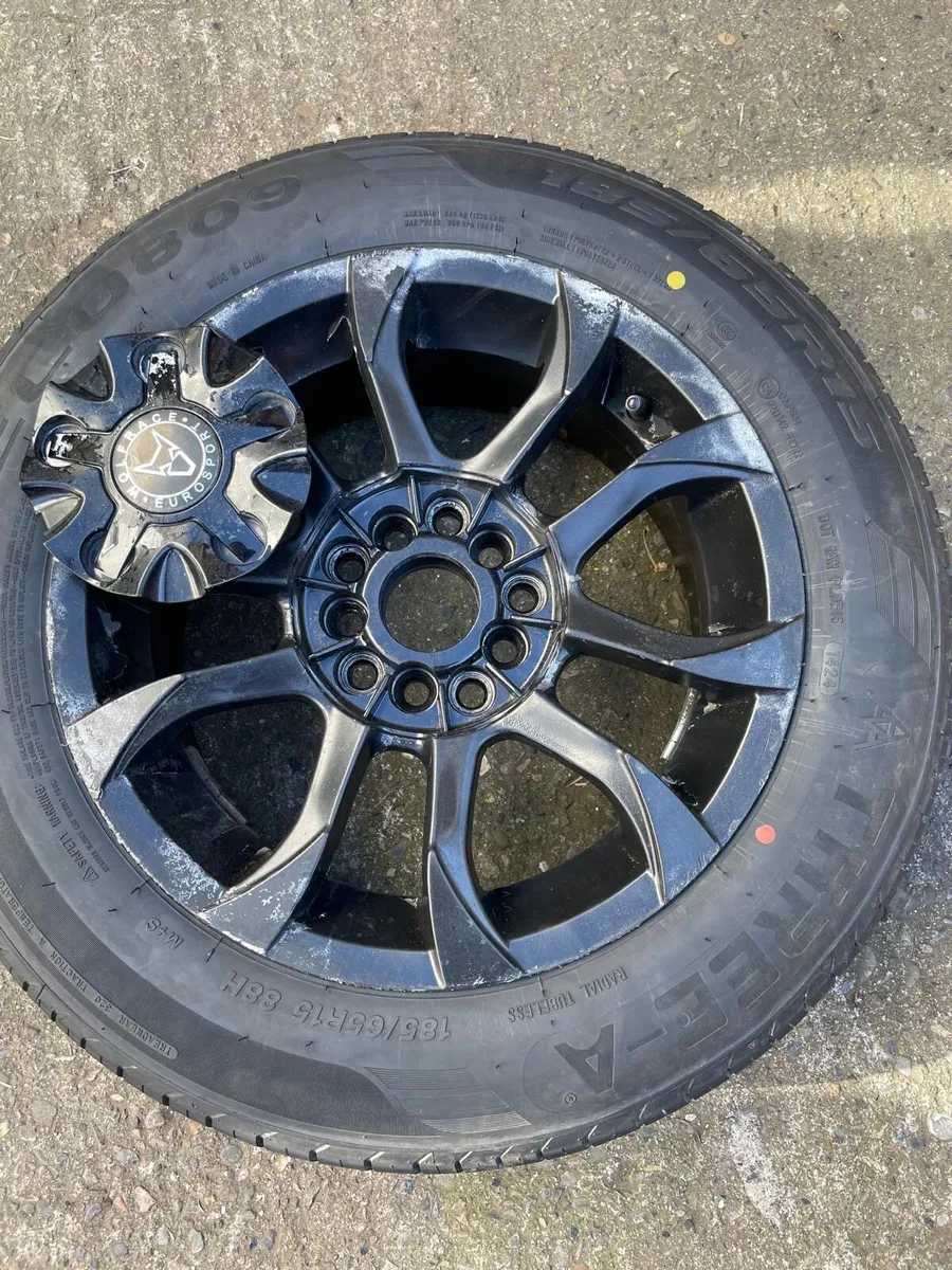 Skoda/ VW Alloy Wheels & Tyres 185/65/R15 - Image 2