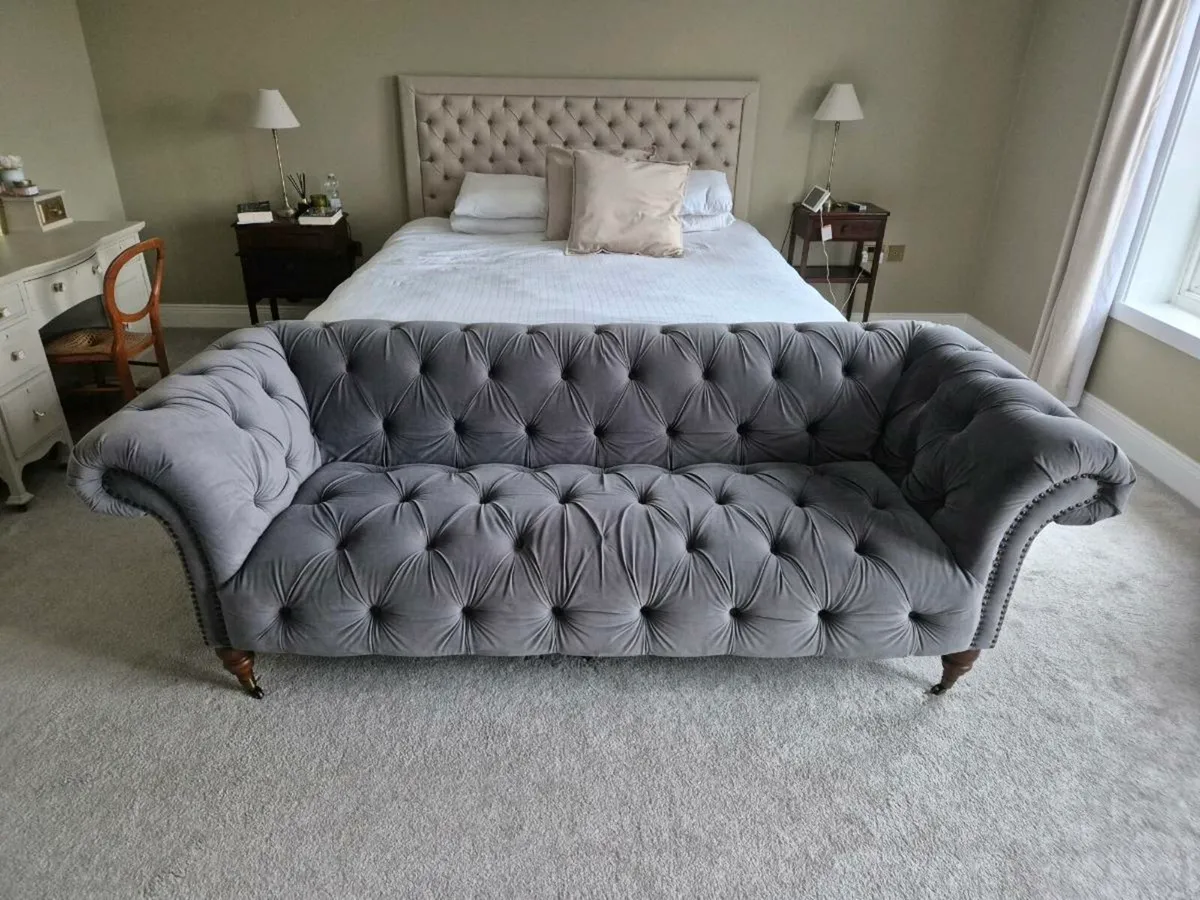 Chester 3 Seater Sofa - Image 1