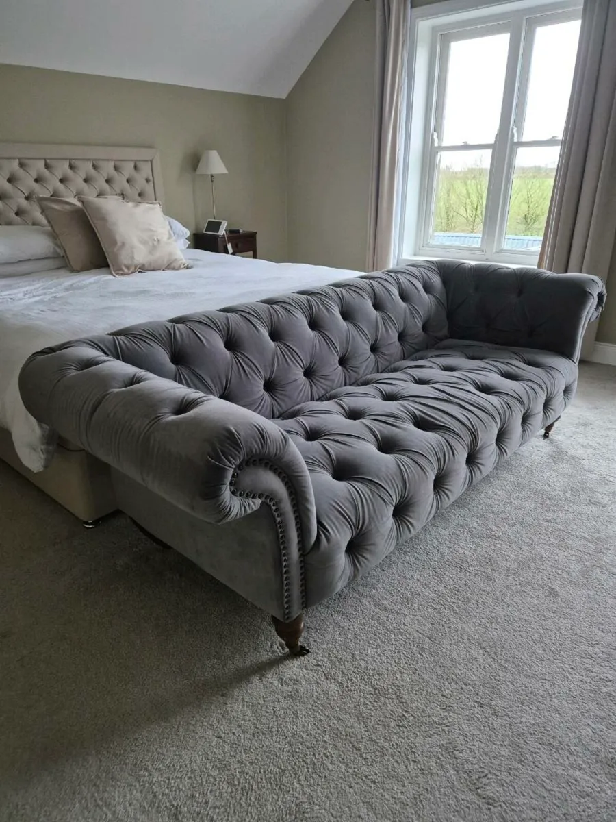 Chester 3 Seater Sofa - Image 2