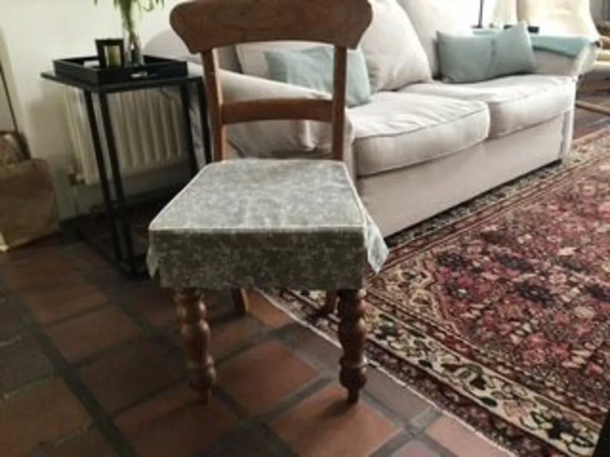 6 mahogany dining chairs - Image 2