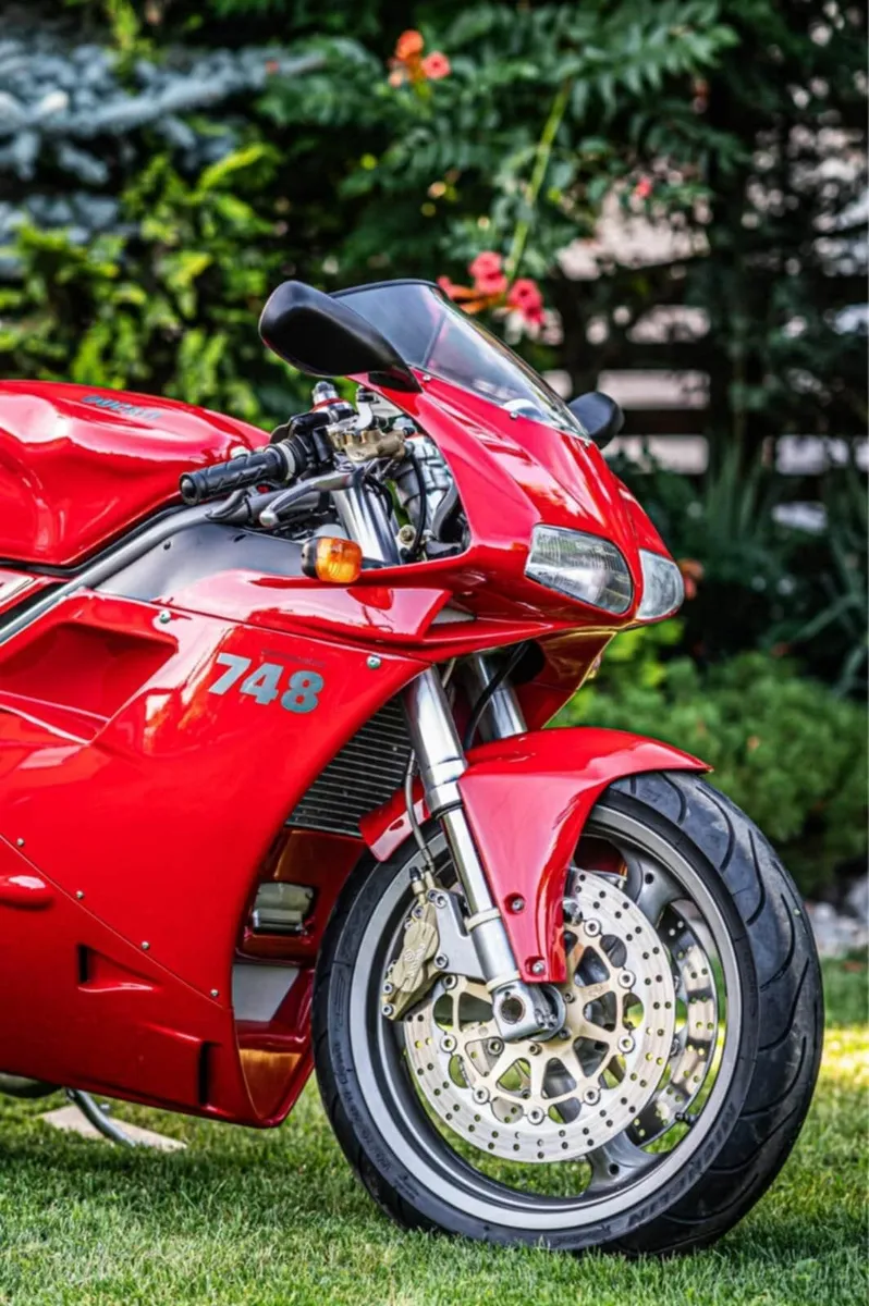 Ducati 748 - Image 3
