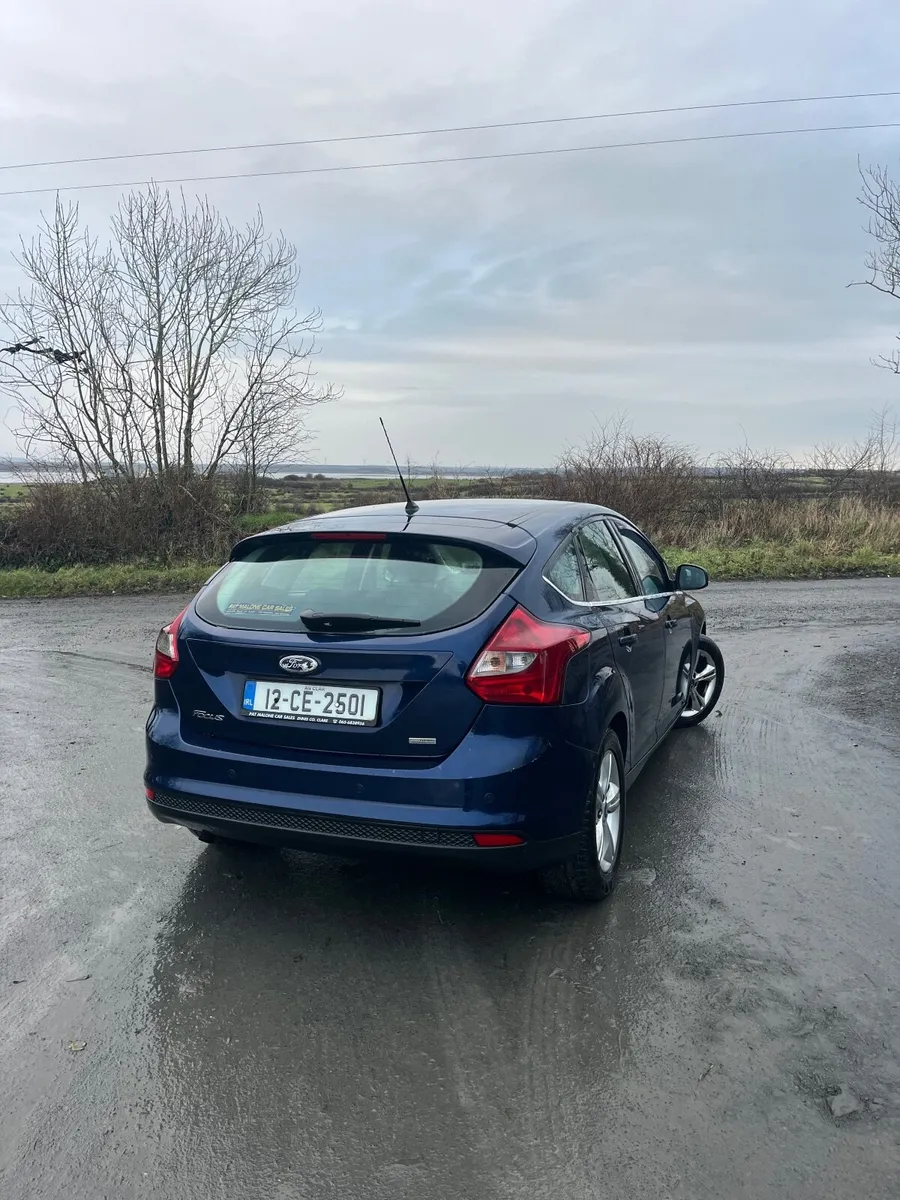 Ford Focus 2012 - Image 3