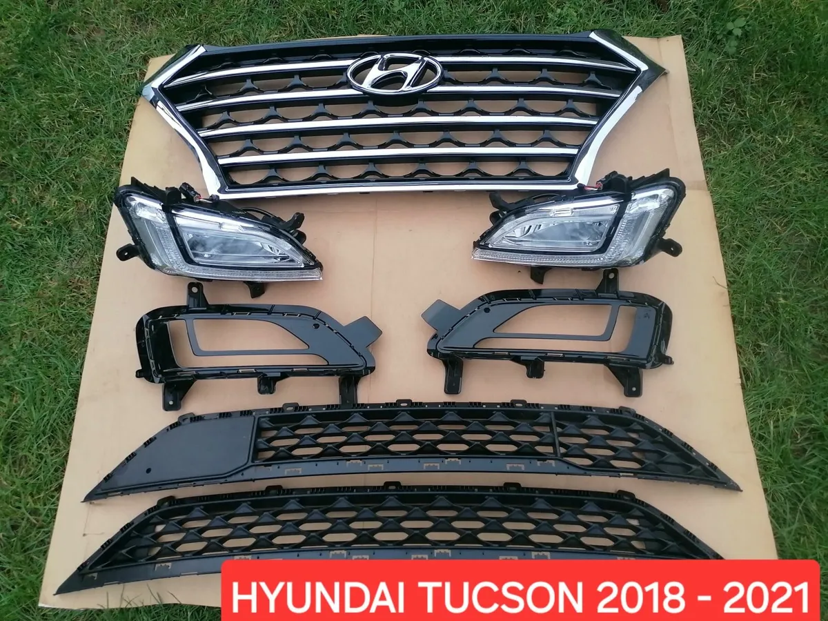 HYUNDAI TUCSON 2016 - 2020 some front parts - Image 4