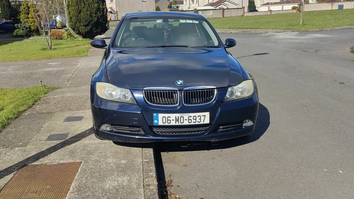 BMW 3-Series 2006 - Image 1