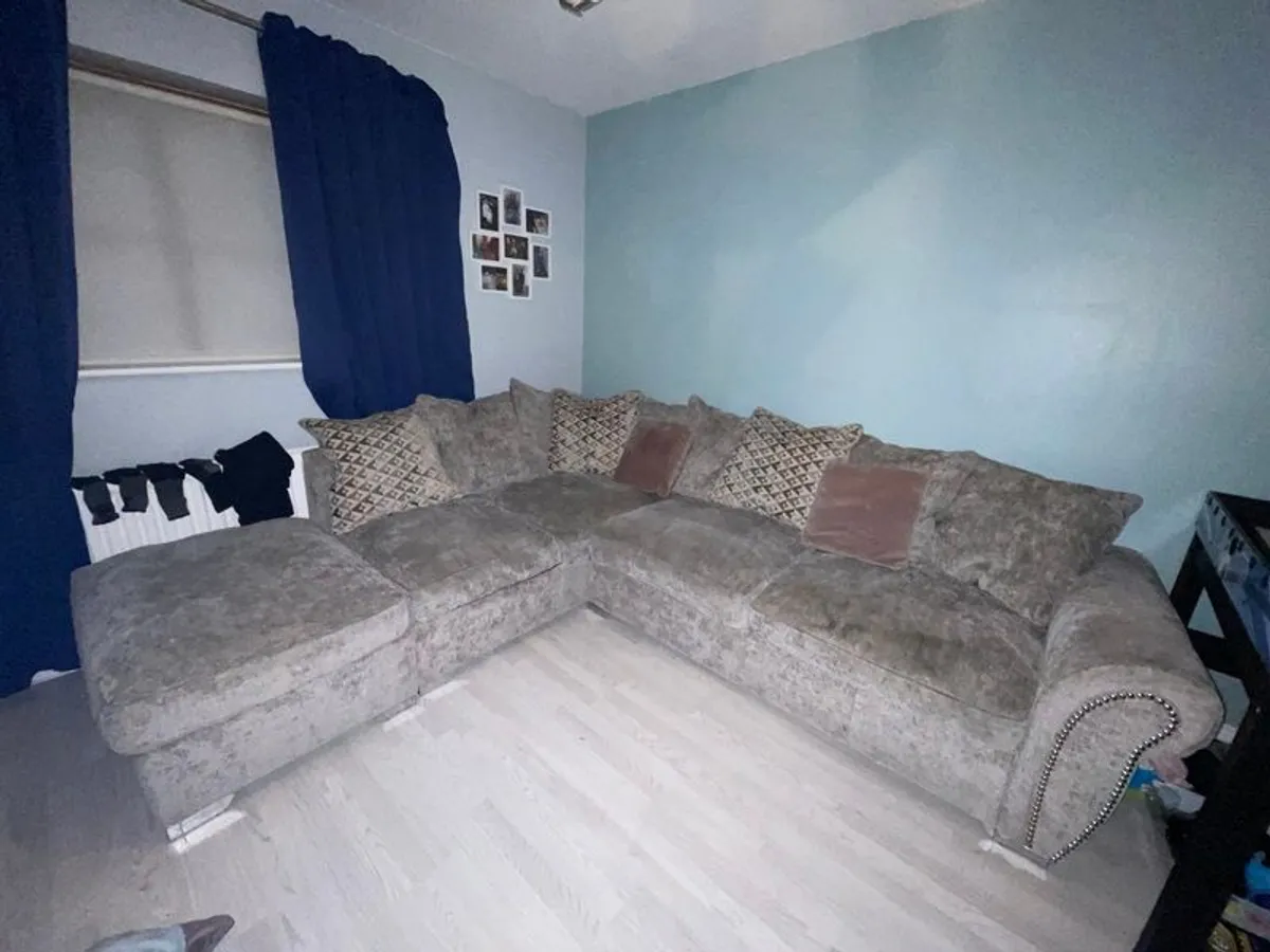 Corner sofa - Image 2