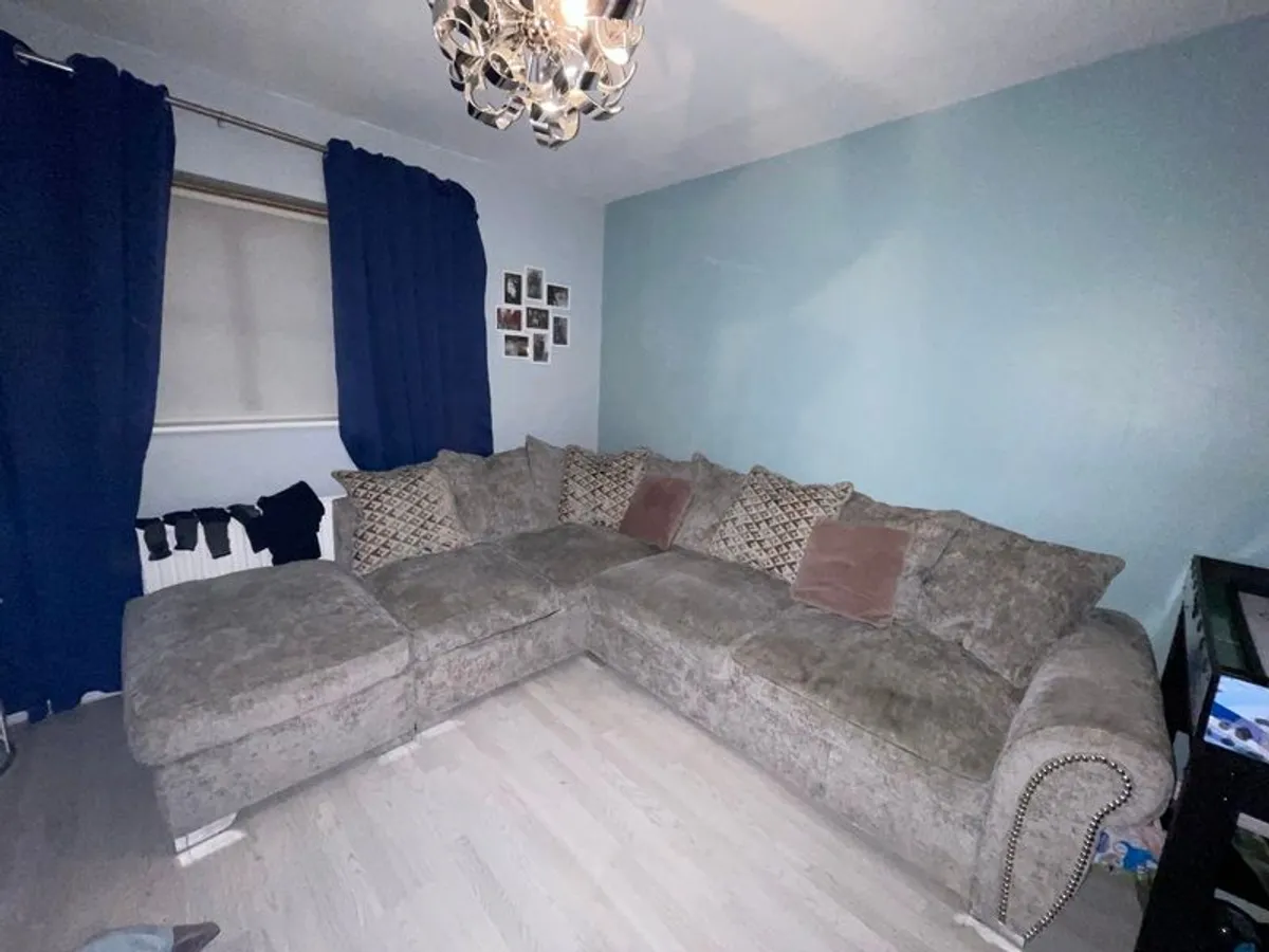 Corner sofa - Image 4