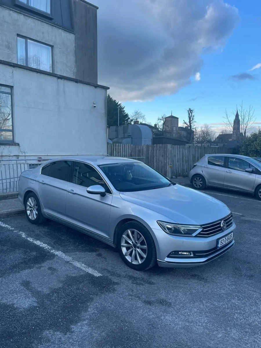 Volkswagen Passat 2015 HighLine 1.6 Disel - Image 2