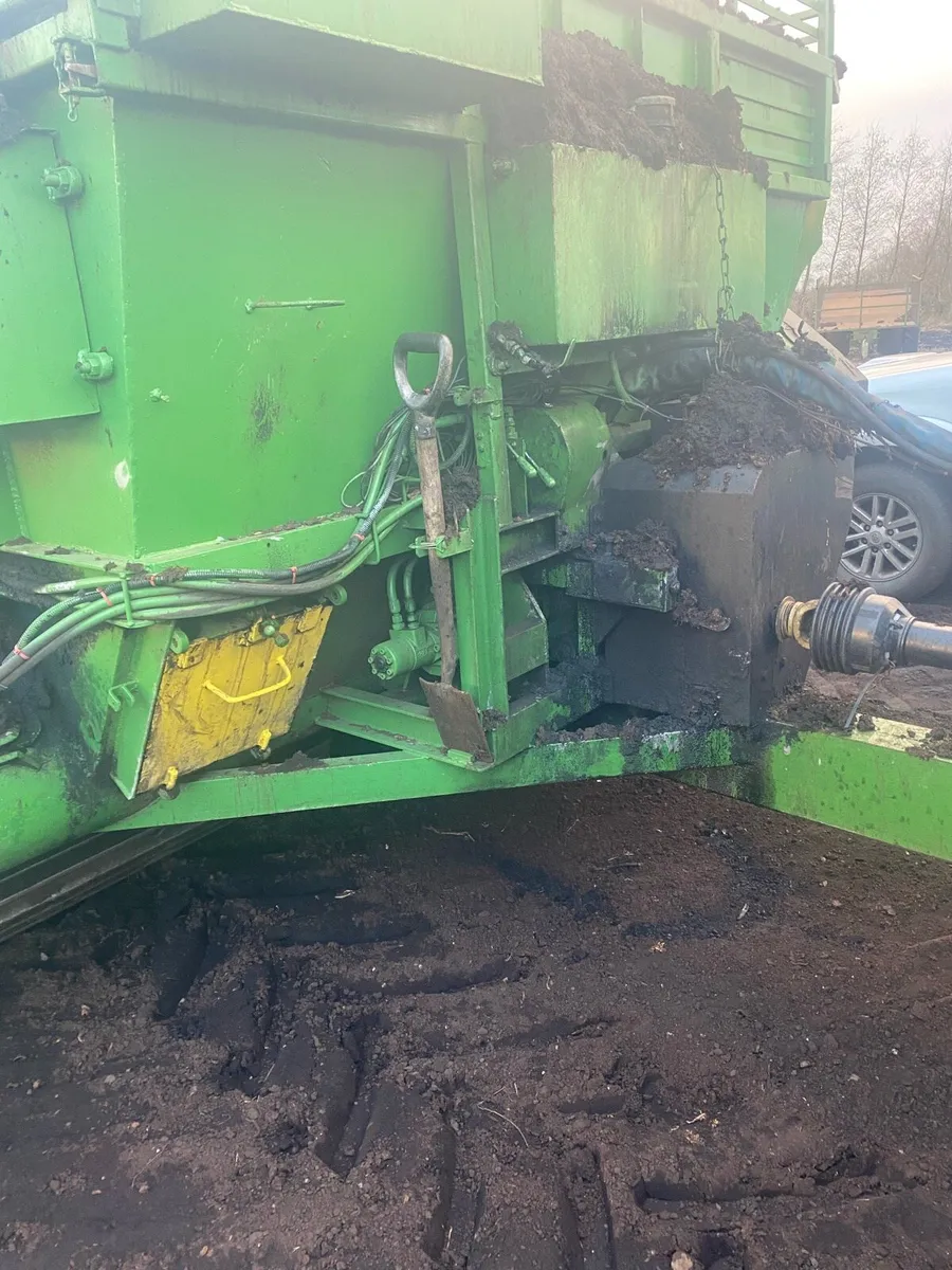 Ten sod hopper - Image 4