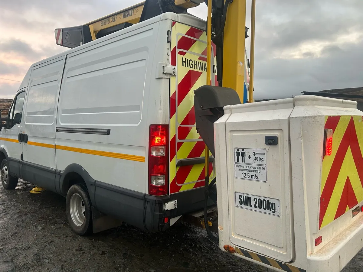 Iveco cherry picker - Image 3