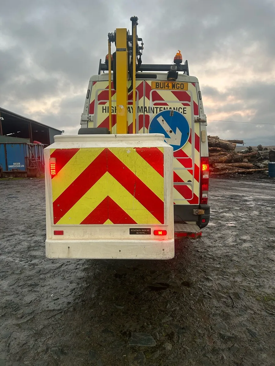 Iveco cherry picker - Image 4