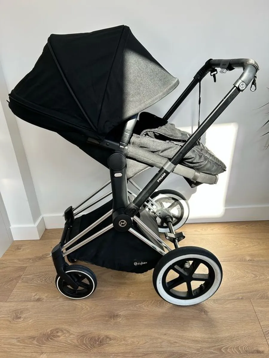 Cybex Platinum Priam - Image 1
