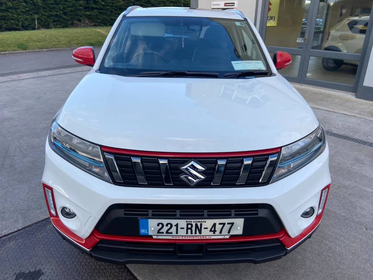 Suzuki Vitara 1.4 Hybrid SZ5 MT - Image 2