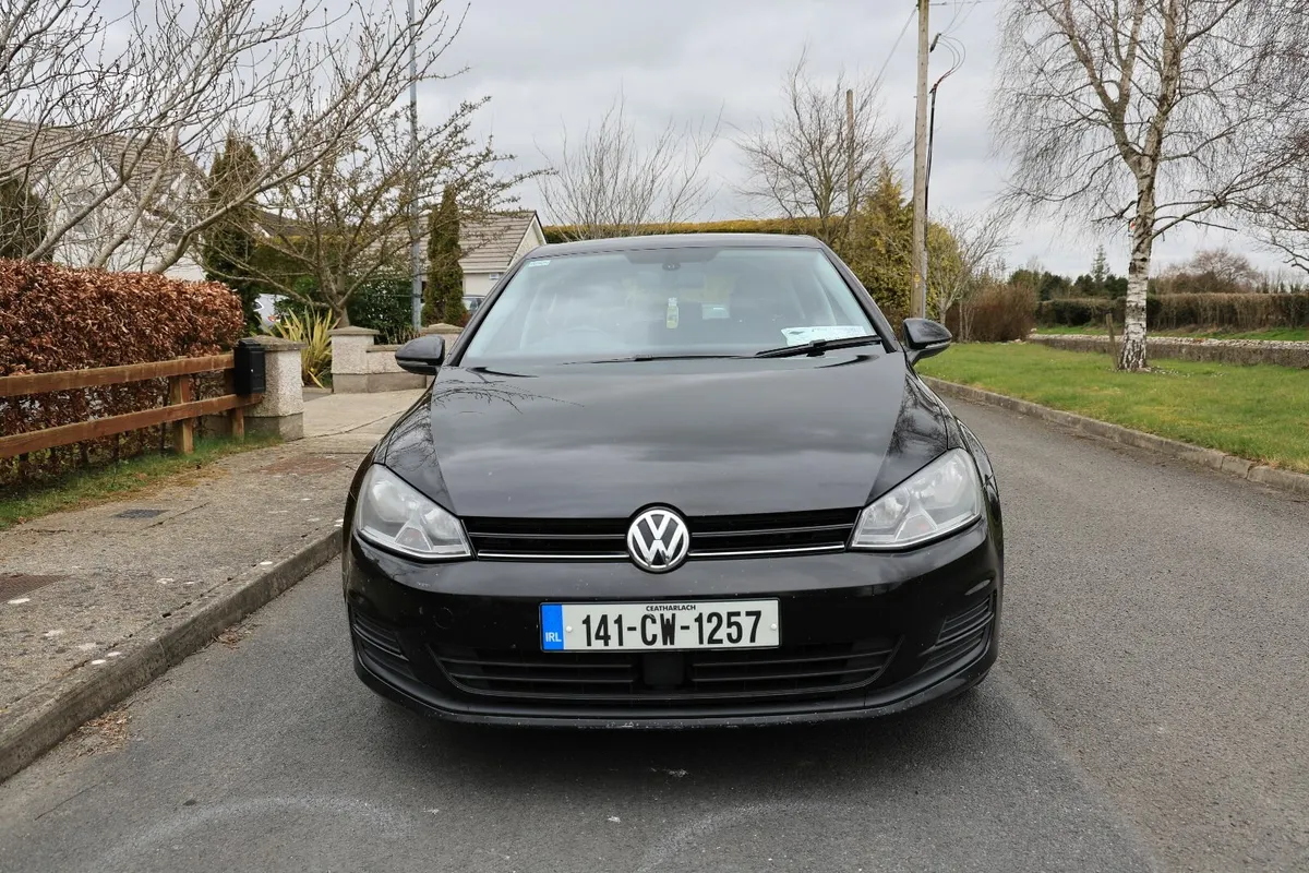 Volkswagen Golf 2014 - Image 2