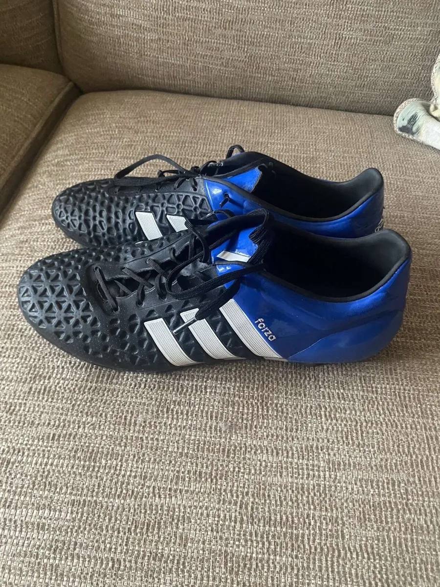 Adidas football boots - Image 1