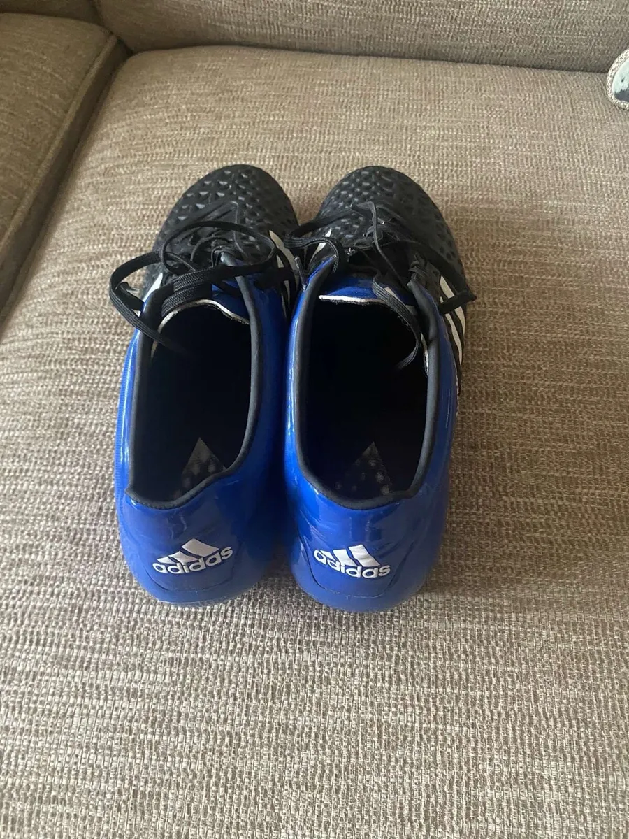 Adidas football boots - Image 4