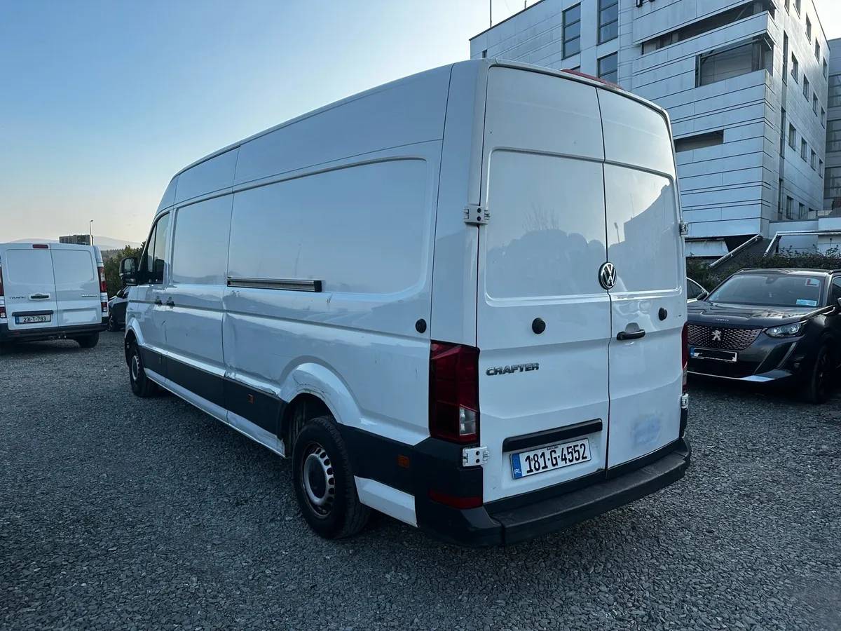 2018 Volkswagen Crafter CR35 TDi LWB Low Milage - Image 4
