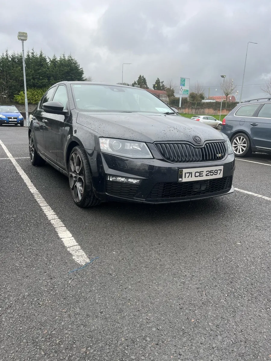 Skoda Octavia VRs. DSG. - Image 1