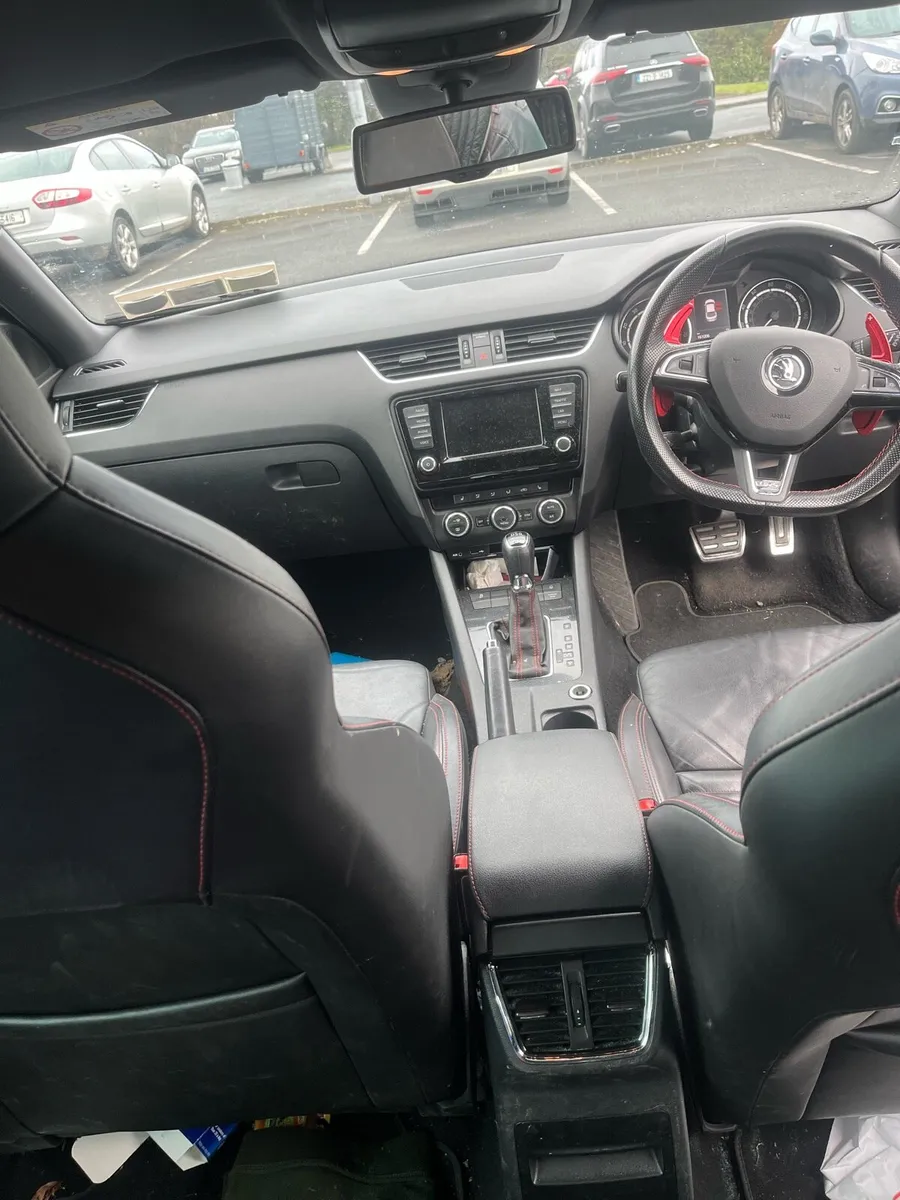 Skoda Octavia VRs. DSG. - Image 2