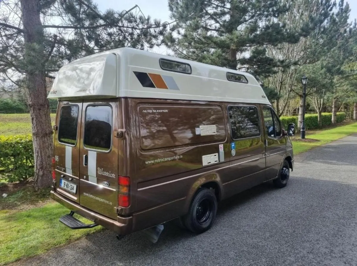 Camper van Ford Transit Restored Vintage - Image 1
