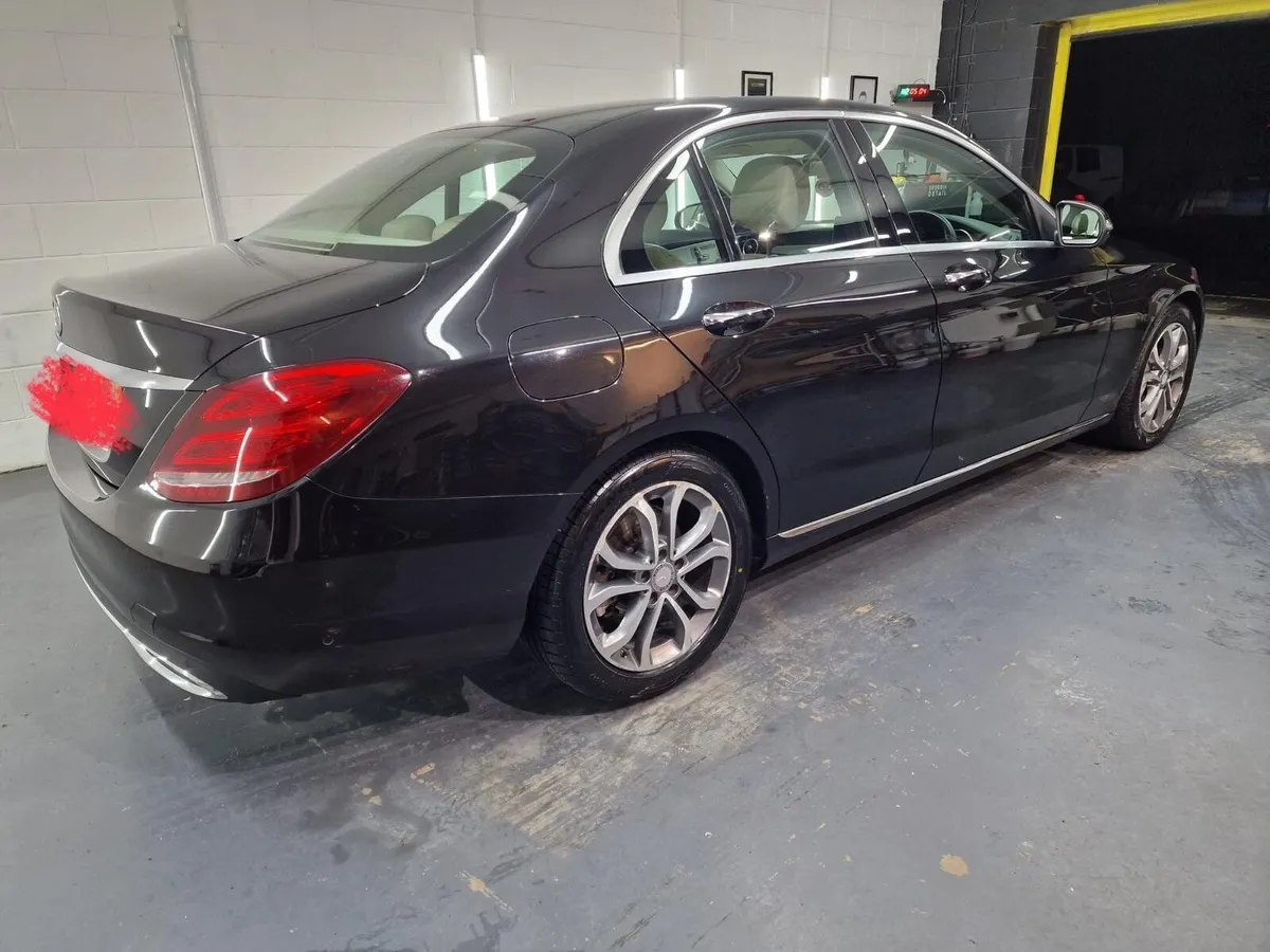 Mercedes-Benz C-Class 2016 - Image 3
